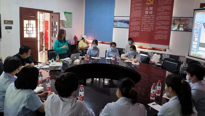 HXQC湖北分公司助推東湖落雁景區(qū)提檔升級開展禮儀培訓(xùn)